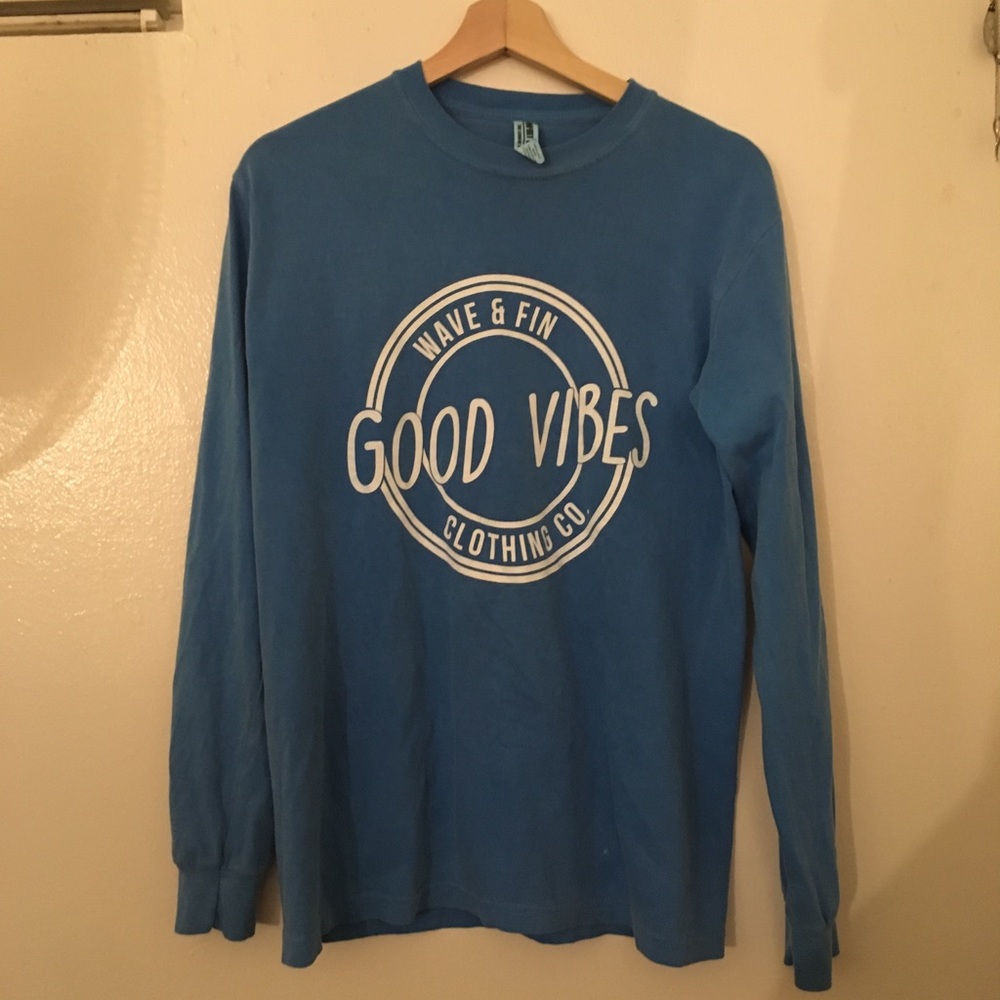 Wave & Fin Co. Tee